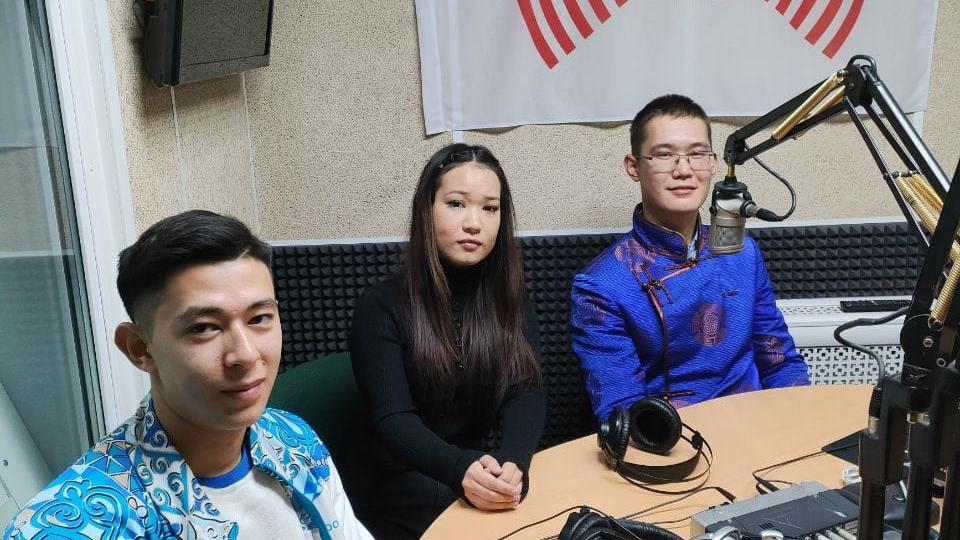 Молодые тюркологи приняли участие в программе «Радио России – Алтай»