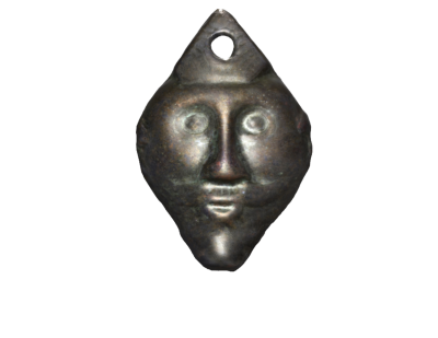 Бляха-подвеска в виде антропоморфной личины