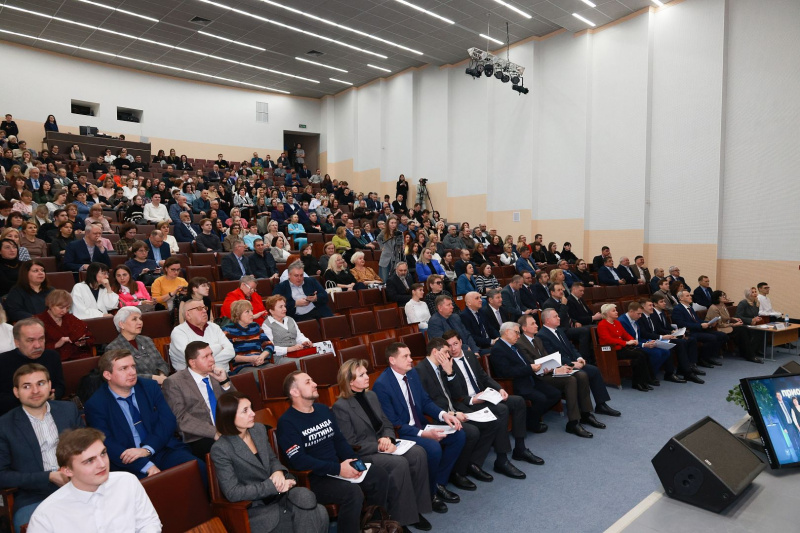 Сергей Бочаров: «Флагманский проект по тюркскому наследию НОЦ «Большой Алтай» добился больших успехов»