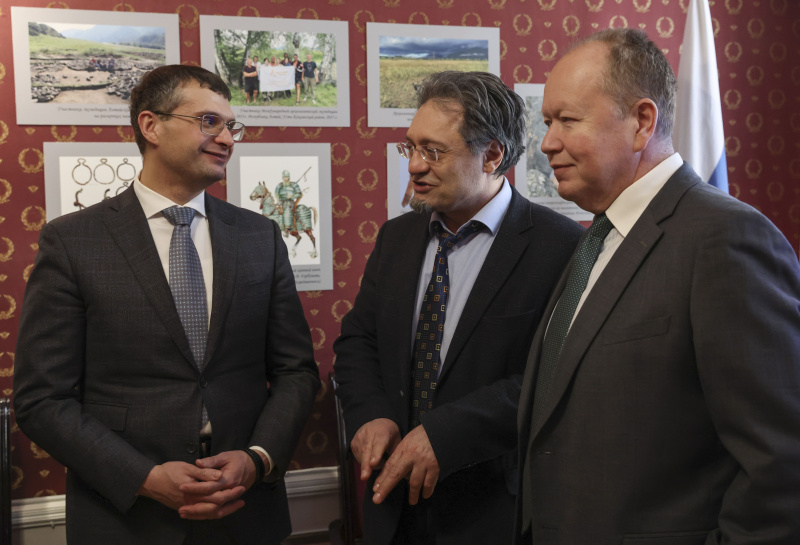 Как в Москве открывалась выставка Большого Алтая. Фоторепортаж