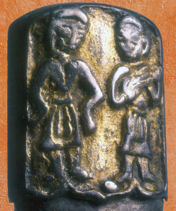 Декоративные детали ножен и рукояти сабли