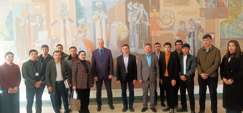 АлтГУ презентовал результаты научных исследований Большого Алтая в Самаркандском госуниверситете