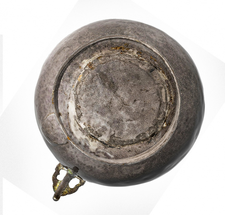 Сосуд кувшиновидный