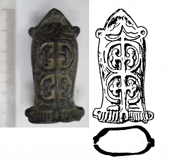 Футляр-игольник в виде пары рыб