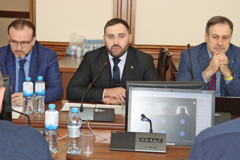 Ученые НОЦ алтаистики и тюркологии «Большой Алтай» подвели итоги работы за год и обсудили планы на будущее