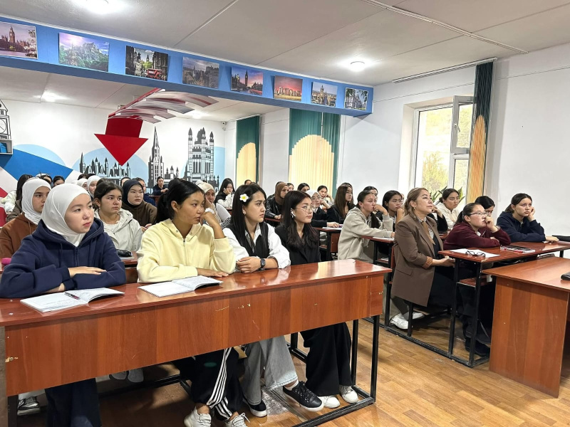 Кыргызско-Узбекский международный университет стал площадкой для изучения культурного наследия Большого Алтая 