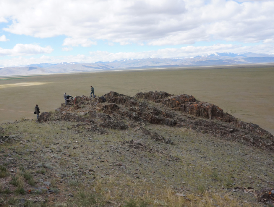 Жалгыз-Тобе, комплекс петроглифов